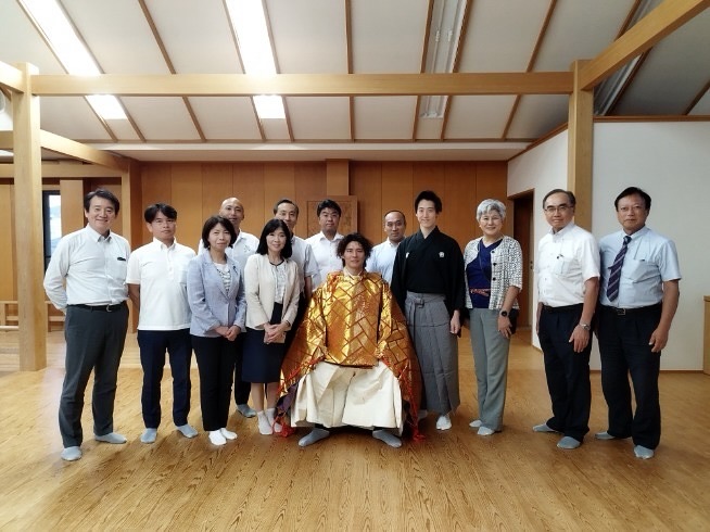 文化振興議員連盟の管内調査