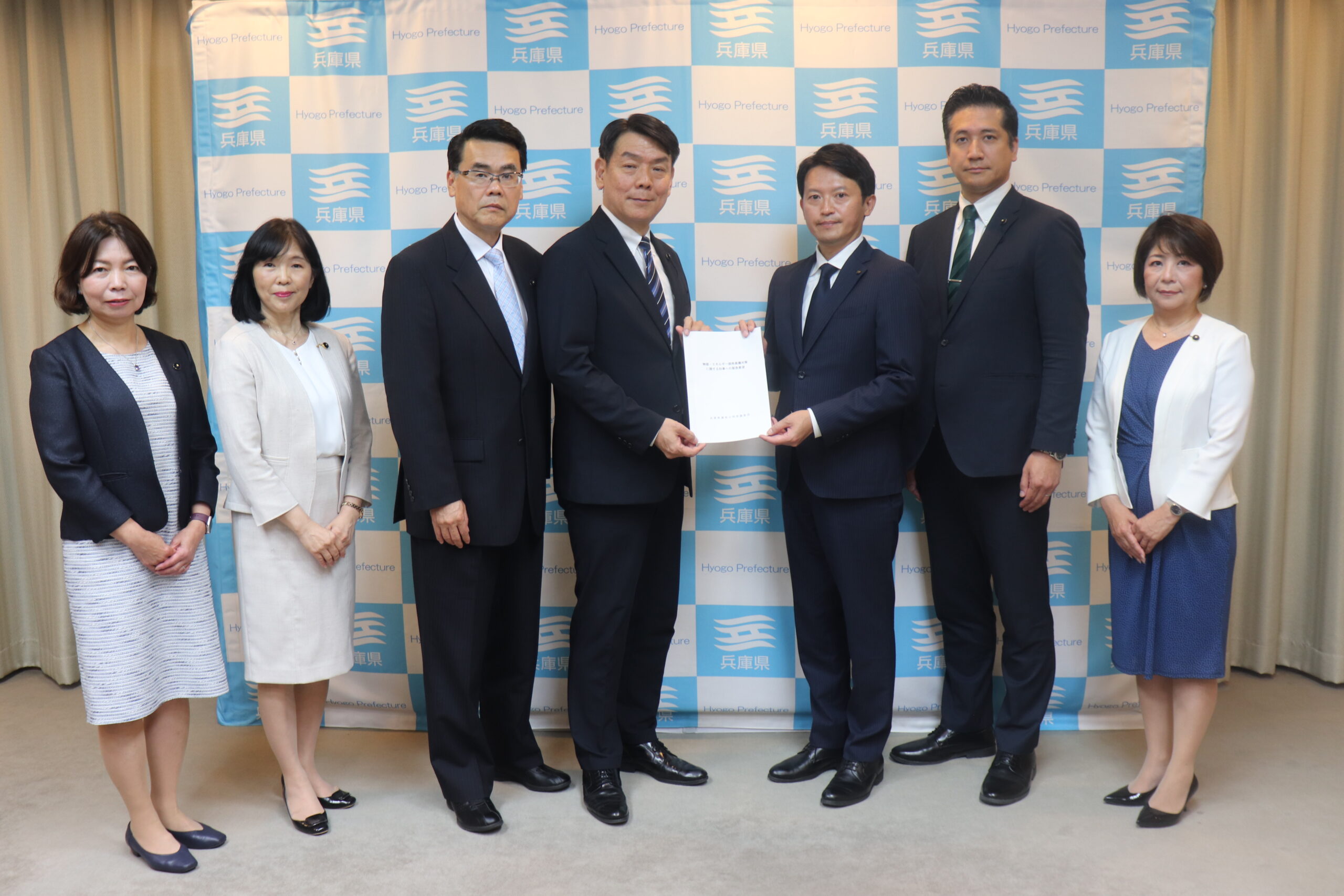 5月に知事に緊急要望しました県民の暮らしを守るための支援策が実現