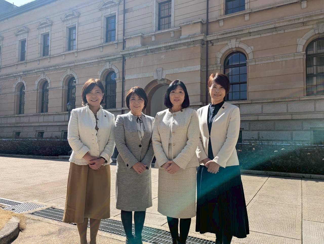 【定例会スタート、そして初の予算特別委員へ】