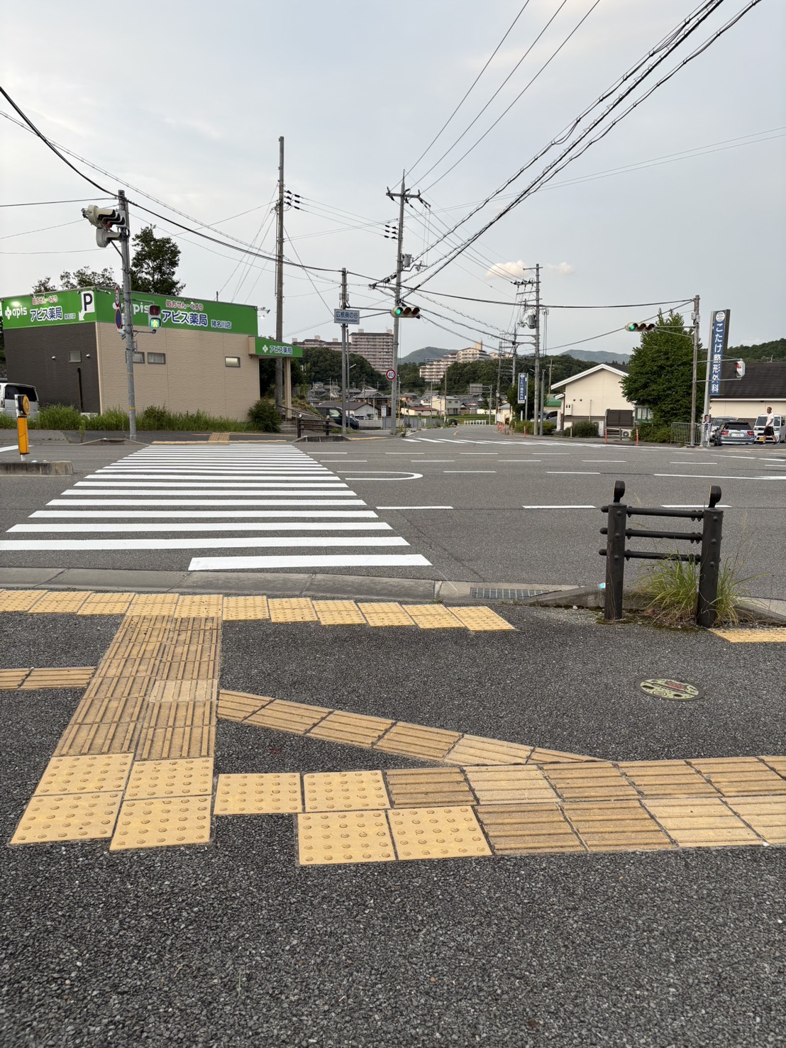 【実績報告】横断歩道の塗装が完了！
